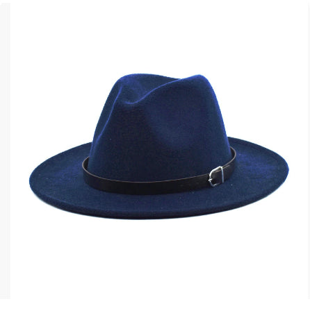 Female retro woolen hat